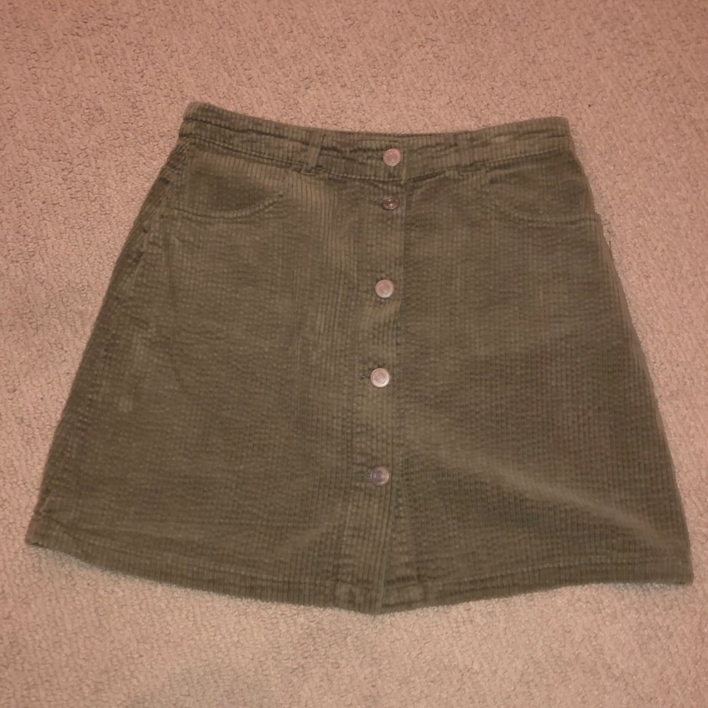 Zara green corduroy button front skirt